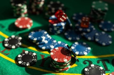 Teen Patti live dealer table on link dolantogel mobile screen